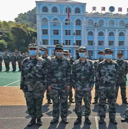 萍鄉長運開展民兵汽車維修實操演練