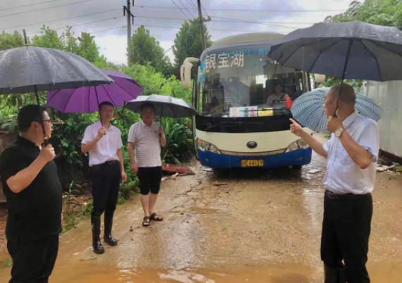 鄱陽(yáng)長(zhǎng)運(yùn) 積極應(yīng)對(duì)暴雨積水問(wèn)題