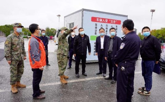 鷹潭市交通局對(duì)擁軍專(zhuān)線線路安全進(jìn)行風(fēng)險(xiǎn)評(píng)估 肖良芝陪同